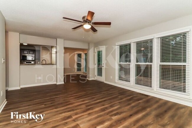 Photo - 191 Hunters Creek St