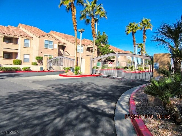 Building Photo - 8101 W Flamingo Rd Unit 2180 Rental