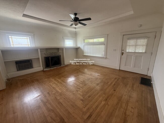 Photo - 651 Bedford Rd