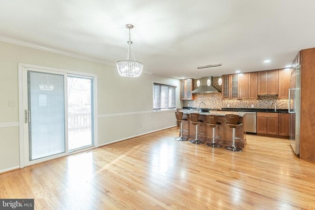 Photo - 23 Exeter Ct