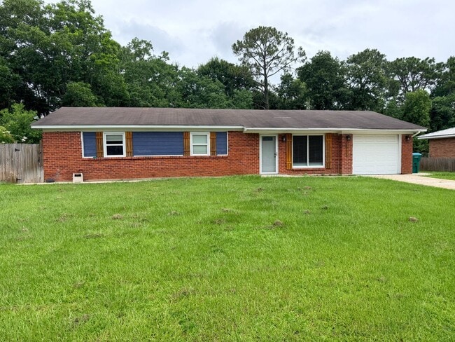 Building Photo - Gautier Property