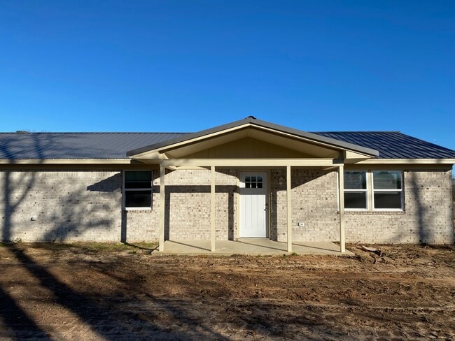 Building Photo - 1291 Randall Rd Rental