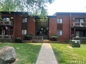 Building Photo - 13 Darian Ct Unit 2A