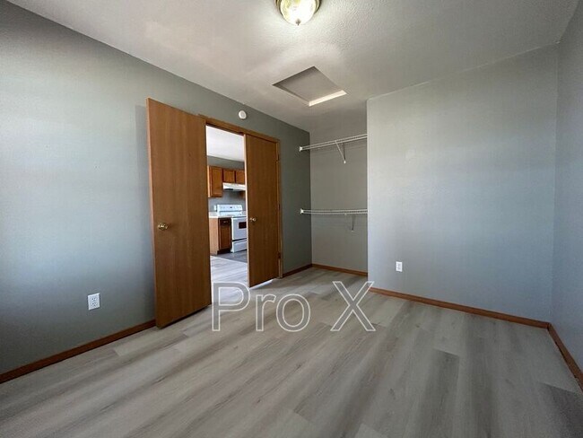 Photo - 1414 S Powell St Unidad #204