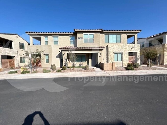 Photo - 746 E Doral Ave House
