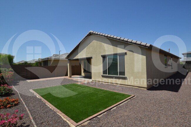 Photo - 14425 W Dahlia Dr House