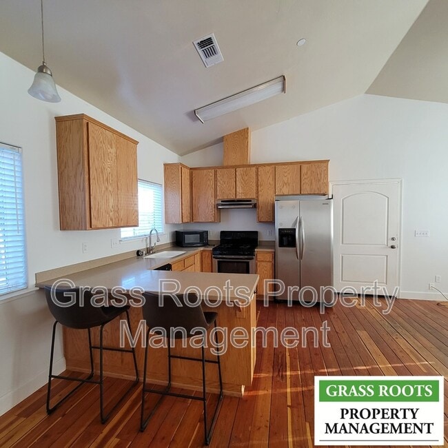 Photo - 152 W Empire St