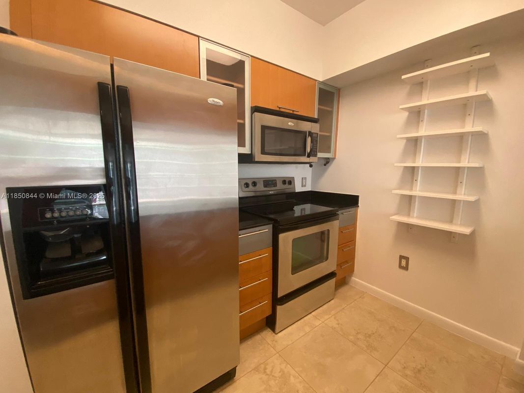 Photo - 1750 N Bayshore Dr