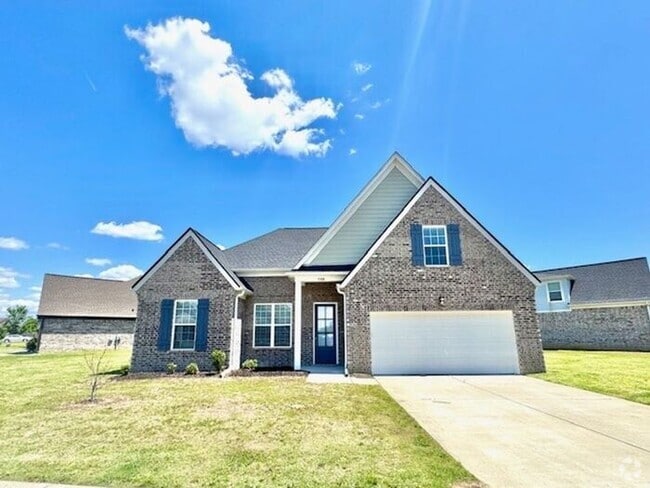 Building Photo - Open House Friday, May 23, 2025 10 AM to 1...