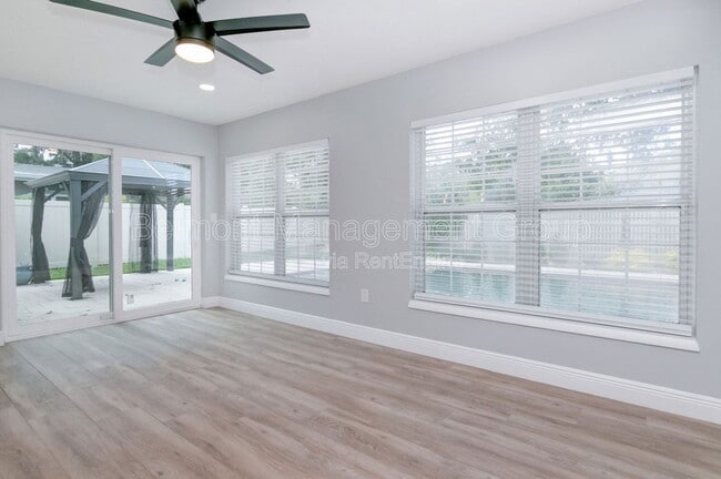 Photo - 2031 Temple Dr
