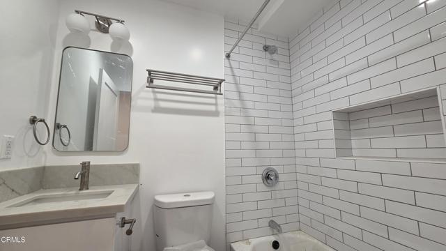 Photo - 917 N Ridgewood Pl