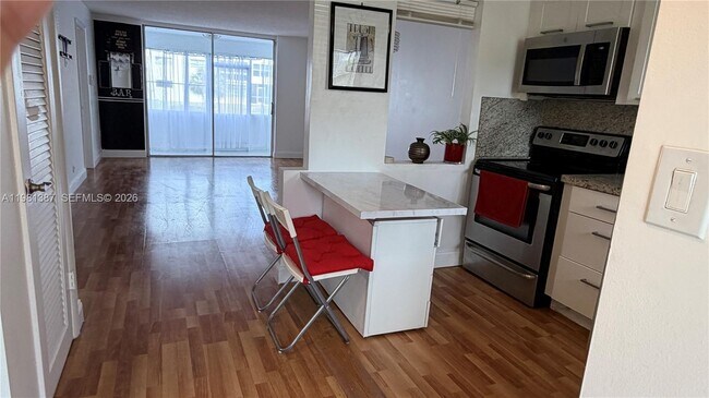 Photo - 8300 Sunrise Lakes Blvd Unit 109