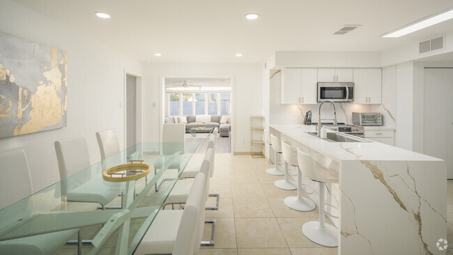 Building Photo - 5818 N Granite Reef Rd Rental