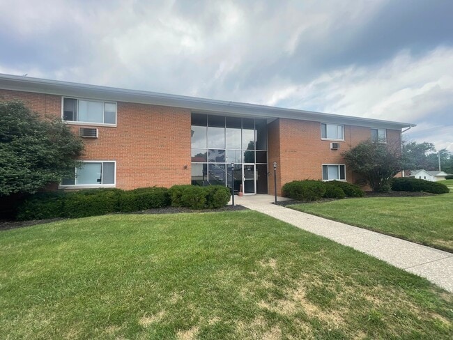 Building Photo - 3101 Bromley Pl Unit Bromley 3101 #23