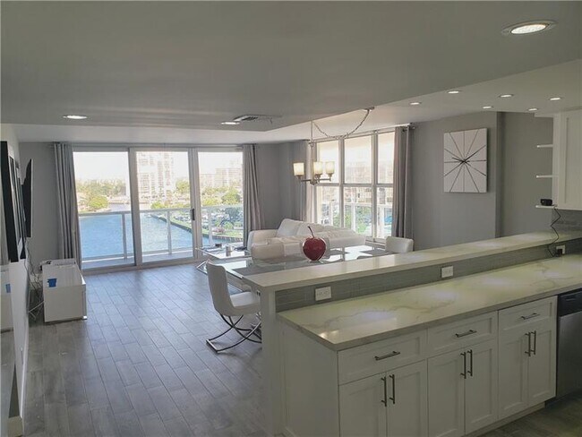 Photo - 3800 S Ocean Dr Unit 821