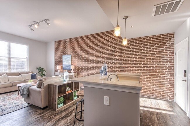 Two32 Apartments