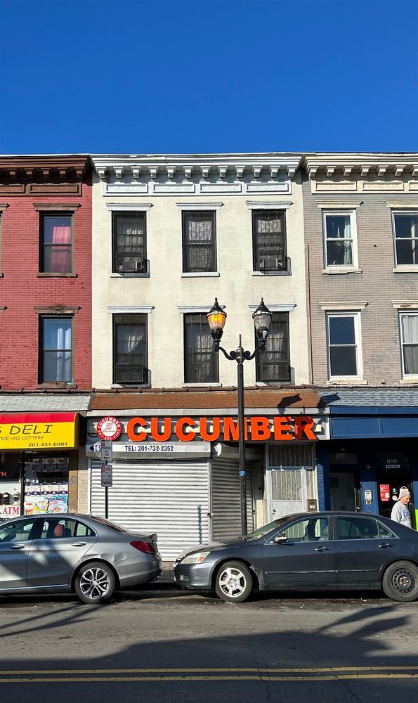 Building Photo - 161 Monticello Ave Unit 2-2 Rental