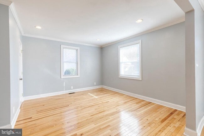 Photo - 2103 Southern Ave