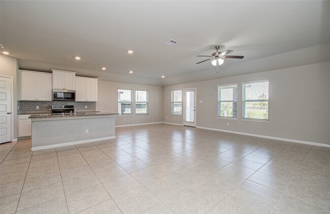 Photo - 2815 Dry Creek Dr