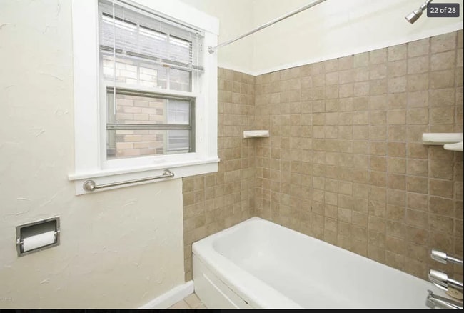 Photo - Beckman Unit 18