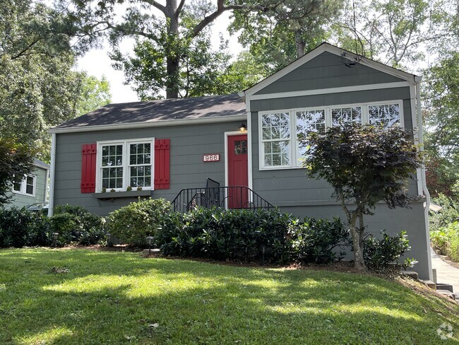 Building Photo - 966 Walker Ave SE Rental