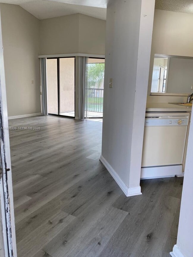 Photo - 1149 Independence Trail Unit 1149H