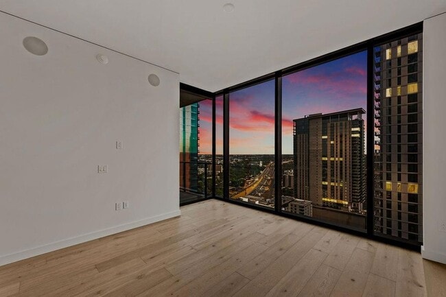 Photo - 610 Davis St Unit 2902