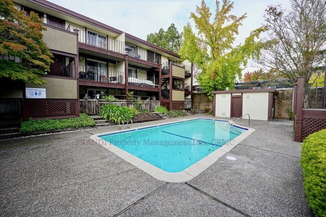 310 1st St
