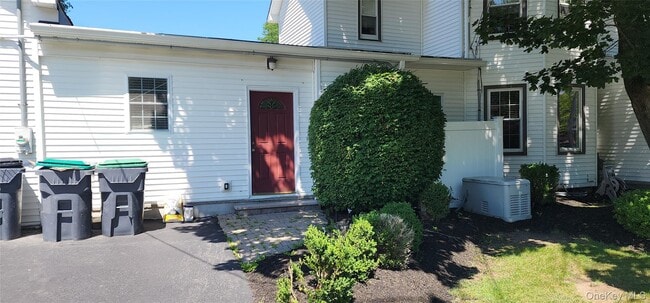 Building Photo - 209 NY-32