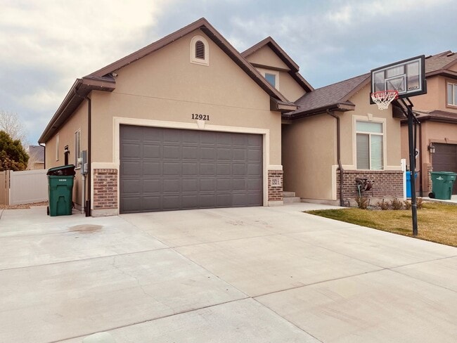 Photo - Great Riverton Home Now Available!