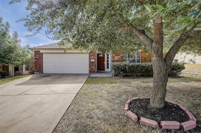 Photo - 1385 Cherrywood House