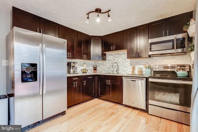 Photo - 8280 Wold Den Ct