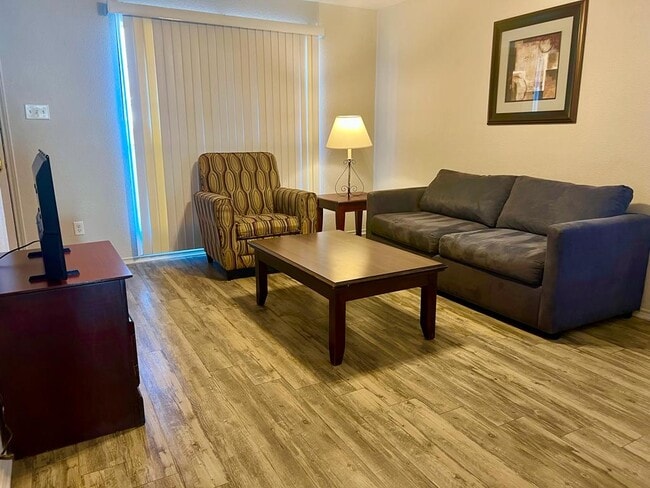 Photo - 4406 Mattie Dr