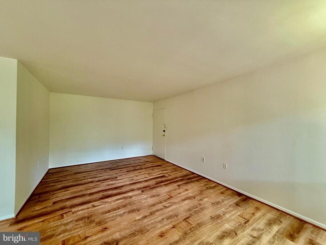 12204 Braxfield Ct Unit 235