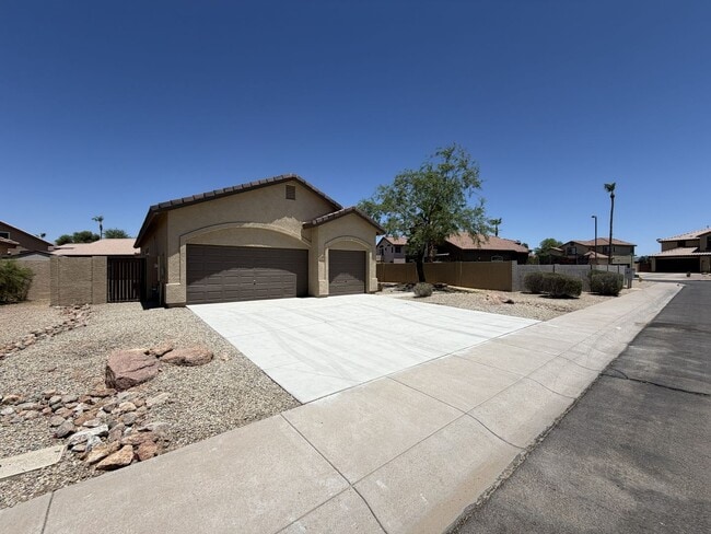 Building Photo - 3395 S Colt Dr