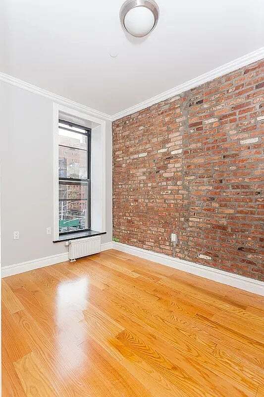 Photo - 202 E 13th St Unidad 4E