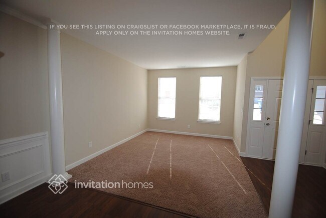 Photo - 20 W Smoketree Ct