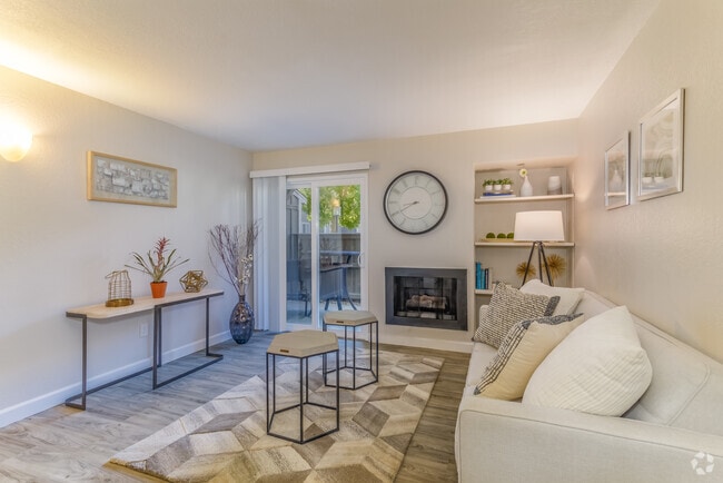 1BR, 1BA - 616 SF - Hazel Ranch