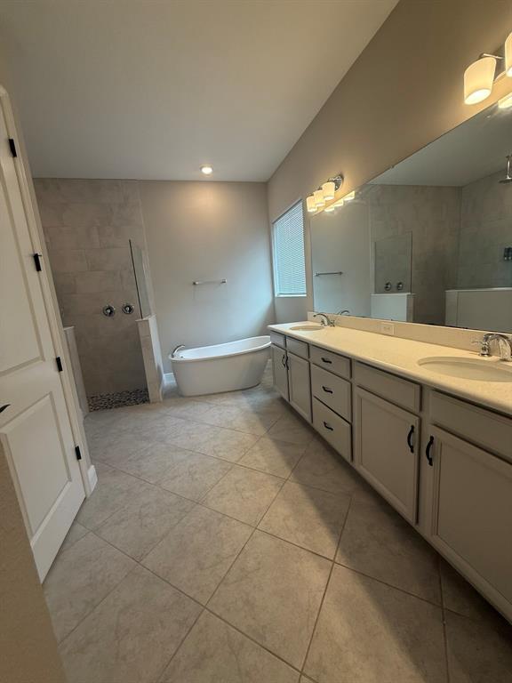Photo - 19071 Blueleaf St