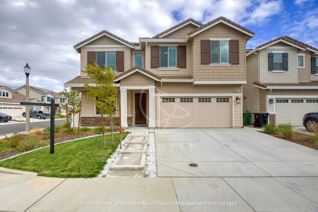 Building Photo - Brand new-4 bedroom, loft, 3 bathroom - Li...
