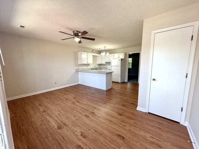 1307 Homestead Garden Ct