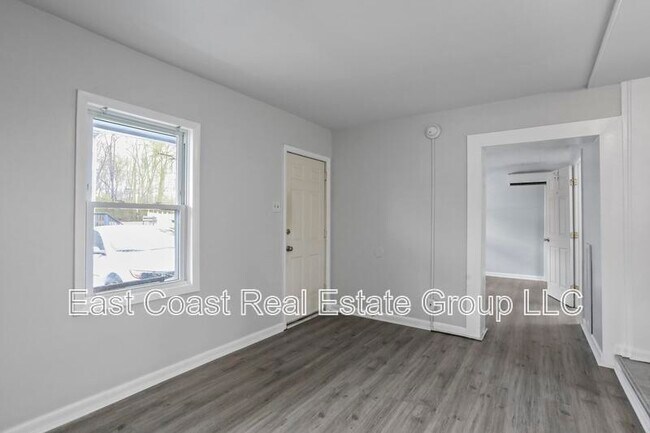 Photo - 13628 Pennsylvania Ave Unidad #1