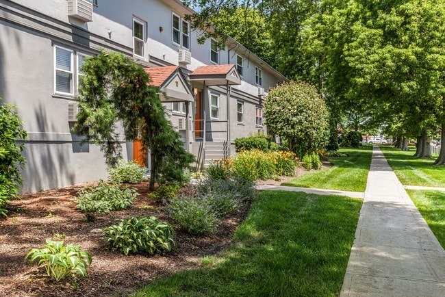 Photo - Harbor Village