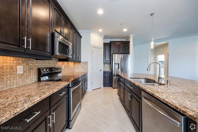 Building Photo - 15149 Palmer Lake Cir Unit 202 Rental
