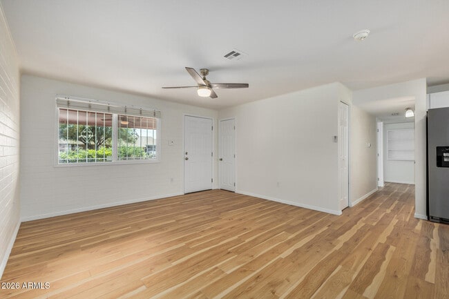 Photo - 3234 E Friess Dr