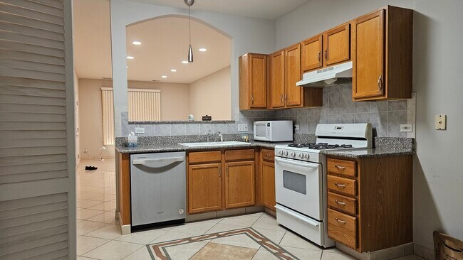 Photo - 151 N Waters Edge Dr Unit C