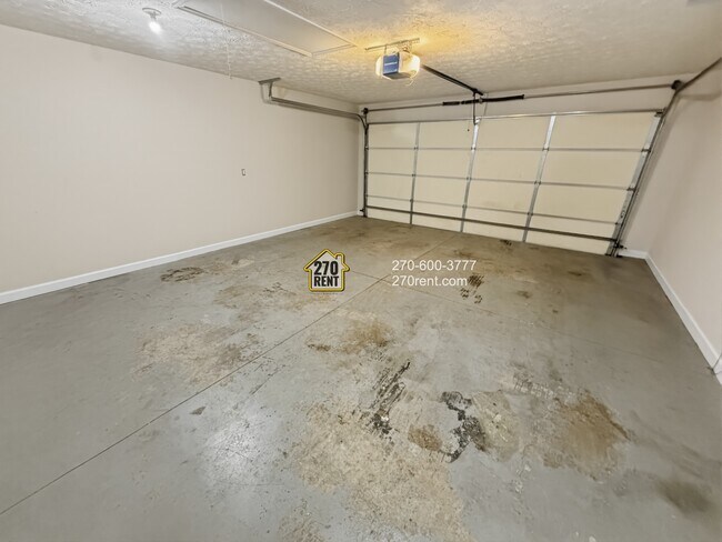 Photo - 140 Twin Lakes Dr