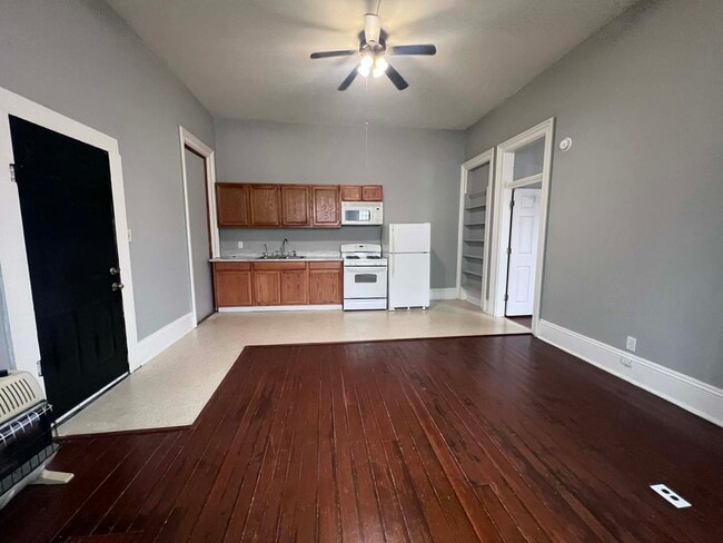 Photo - 340 S Ohio St