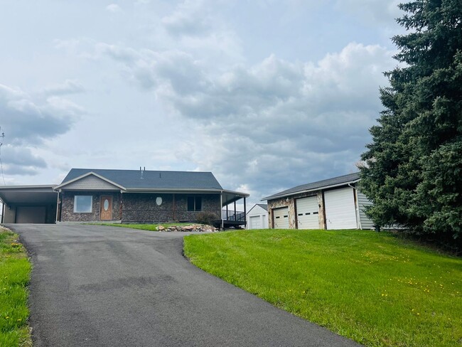 Walk to the lake, Beautiful Huntsville hom... - Walk to the lake, Beautiful Huntsville hom... House