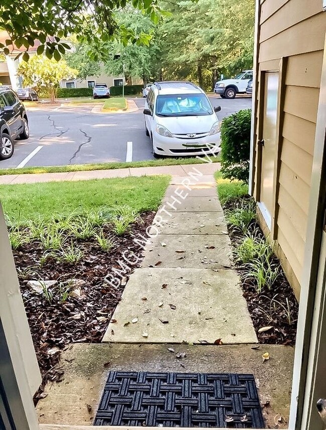 Photo - 11013 Villaridge Ct